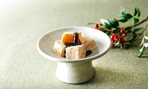 <大分> とろける食感がたまらない、由布のわらび餅