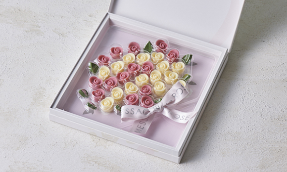 特別なギフトにも♪ チョコレートで作った可憐な花束