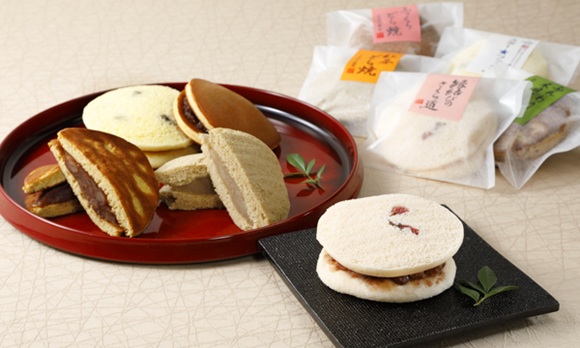 紅茶やラムレーズン味の和洋折衷どら焼き