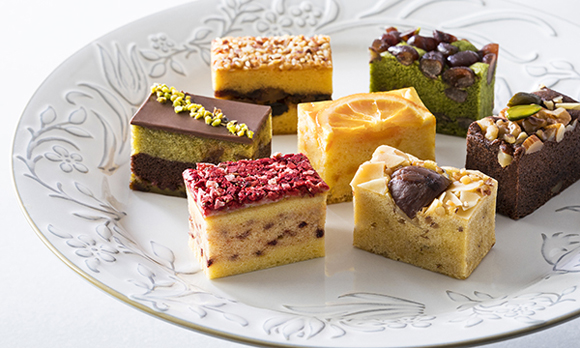 開けた瞬間笑顔になりそう♪ 華やか&しっとり食感のパウンドケーキ
