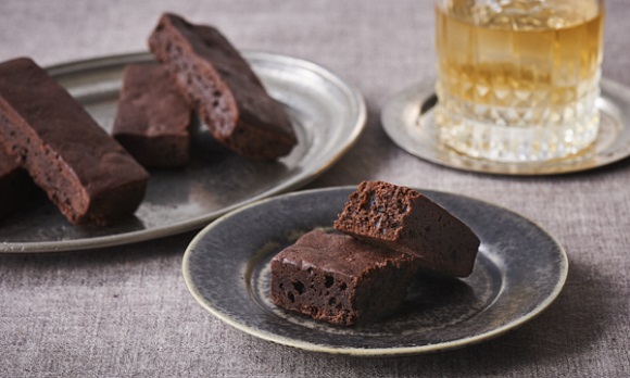 銀座の日本料理店が手掛ける、オトナの極上ブラウニー