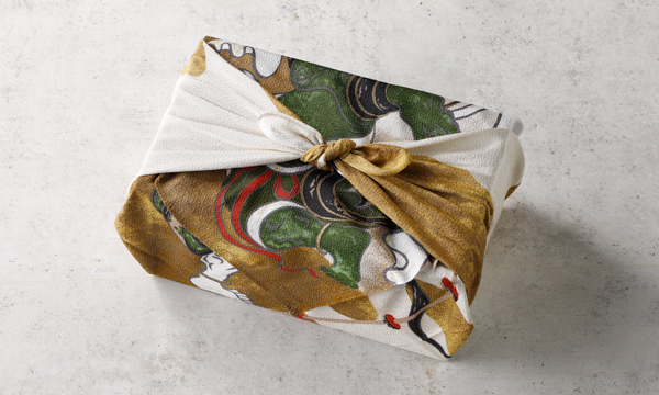 富士の酒「飛竜乗雲」の包装画像