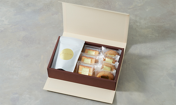 紅茶と焼菓子マリアージュセットの箱画像