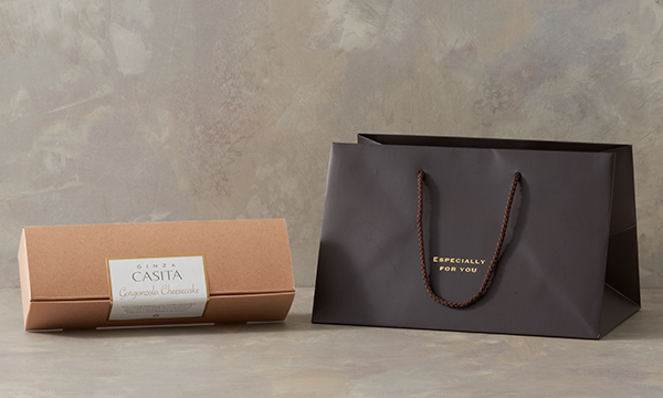 銀座カシータ ゴルゴンゾーラチーズケーキ (GINZA CASITA Gorgonzola Cheesecake)の紙袋画像
