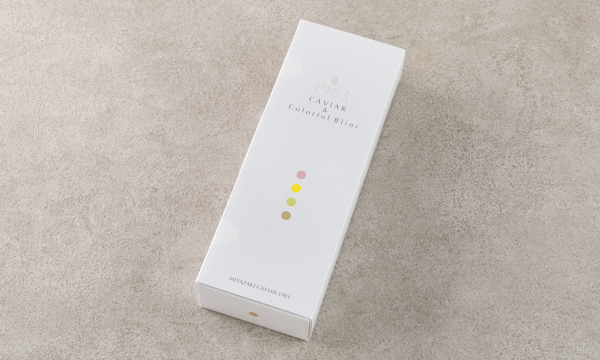 MIYAZAKI CAVIAR 1983 (12g)& ブリニの紙袋画像