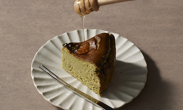 一金一茶Premium 〜無添加の抹茶バスク風チーズケーキ〜の内容画像
