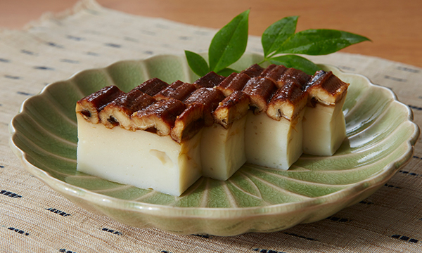 あなご蒲鉾3本入(桐箱)の内容画像