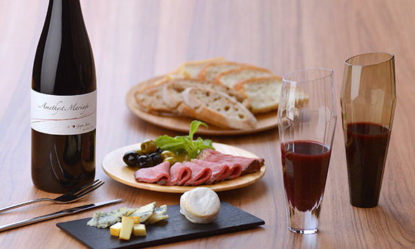 プレミアム山ぶどうジュース「アメジスト・マリアージュ」の内容画像