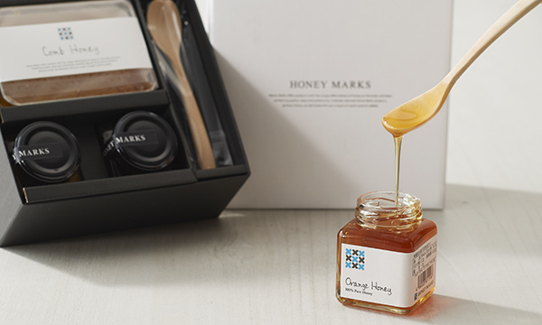 マヌカハニーとコムハニーといろいろ詰め合わせギフトセット Honey Marks 接待の手土産 ぐるなび マヌカハニーとコムハニーといろいろ詰め合わせギフトセット Honey Marks 接待の手土産 ぐるなび