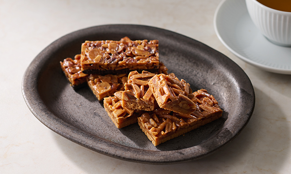 日本の極み プレミアム フロランタン プレーン&ココアの内容画像